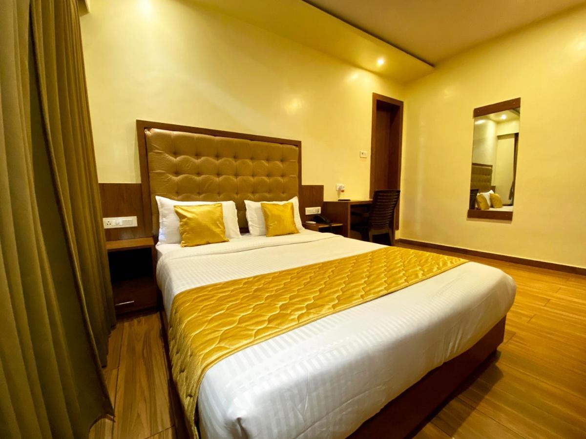 Hotel Pearl'S Bkc Inn- Near Trade Centre, Visa Consulate Βομβάη Εξωτερικό φωτογραφία