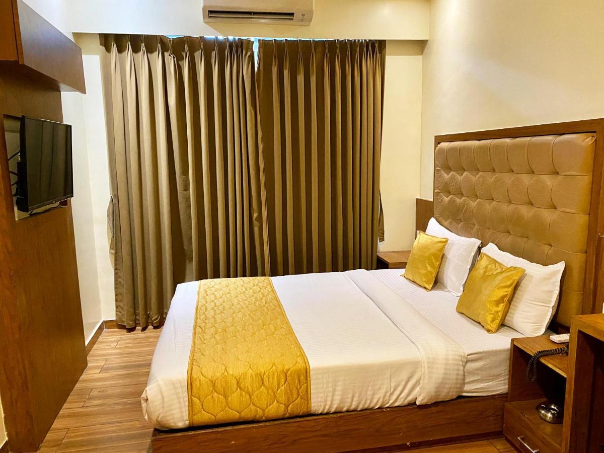 Hotel Pearl'S Bkc Inn- Near Trade Centre, Visa Consulate Βομβάη Εξωτερικό φωτογραφία
