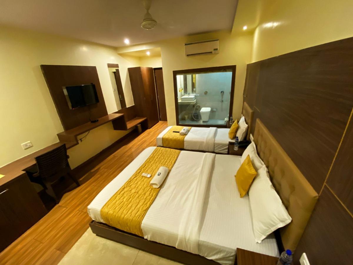 Hotel Pearl'S Bkc Inn- Near Trade Centre, Visa Consulate Βομβάη Εξωτερικό φωτογραφία