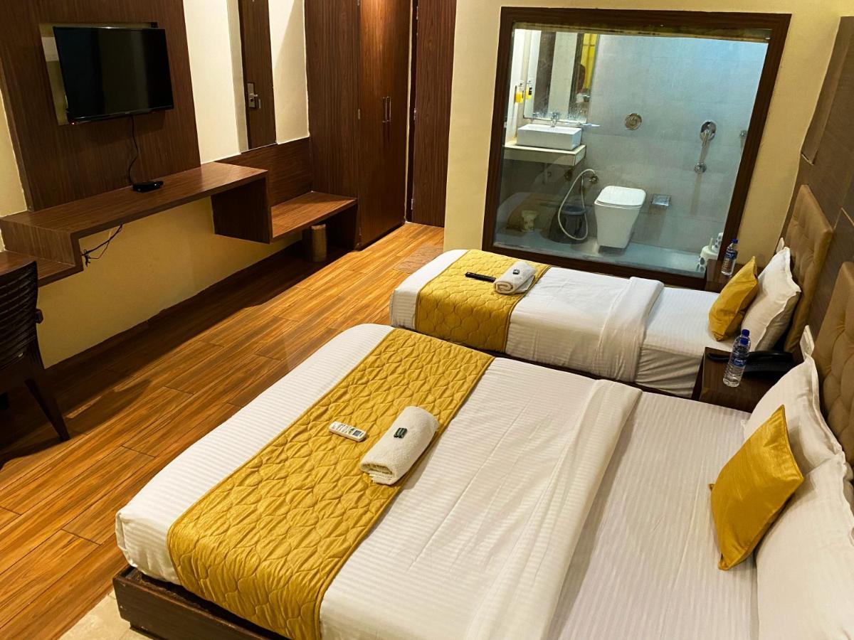 Hotel Pearl'S Bkc Inn- Near Trade Centre, Visa Consulate Βομβάη Εξωτερικό φωτογραφία