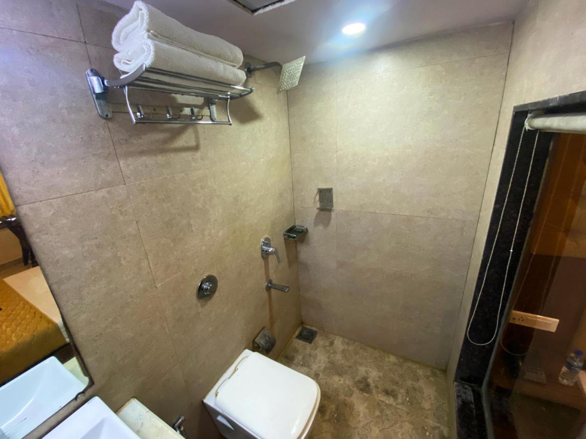 Hotel Pearl'S Bkc Inn- Near Trade Centre, Visa Consulate Βομβάη Εξωτερικό φωτογραφία